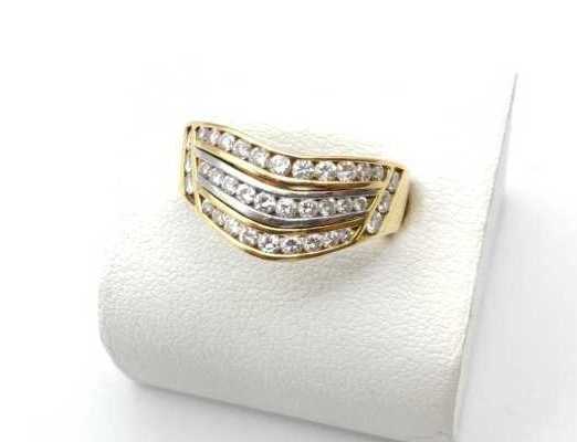 ダイヤモンド買取 指輪 K18